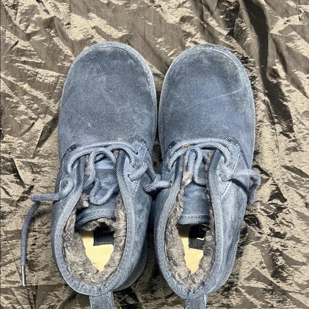 Boys UGGs Blue Suede Ankle Boots sz 3 - Picture 7 of 10